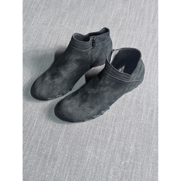 Skechers Shoes - Skechers Relaxed Fit Black Suede Ankle Boots 49603 BBK Womens 9